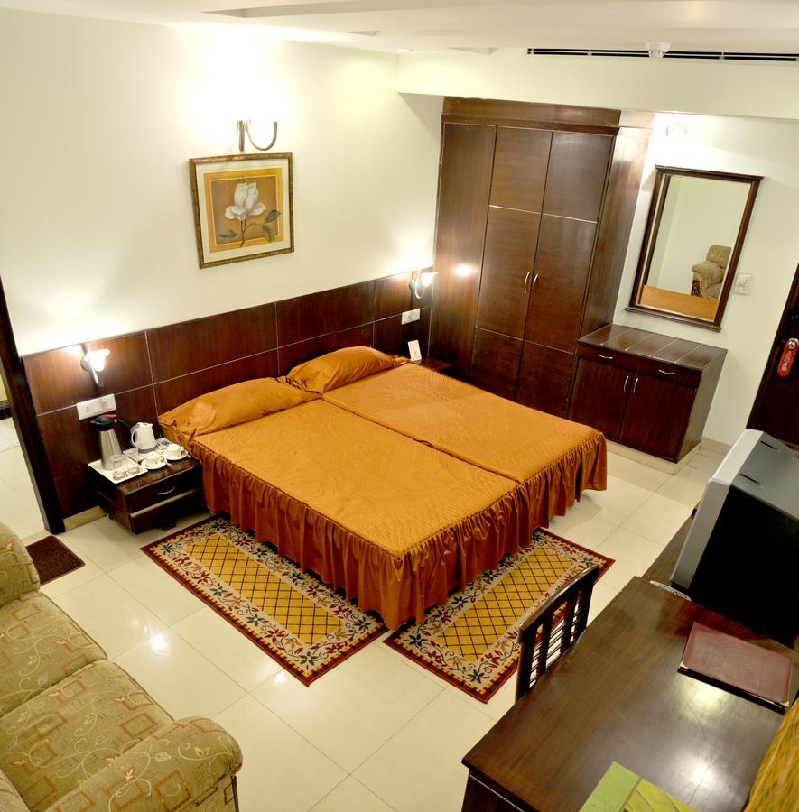 Hotel Elm Tree Amritsar Extérieur photo