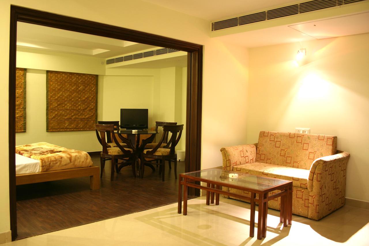 Hotel Elm Tree Amritsar Extérieur photo